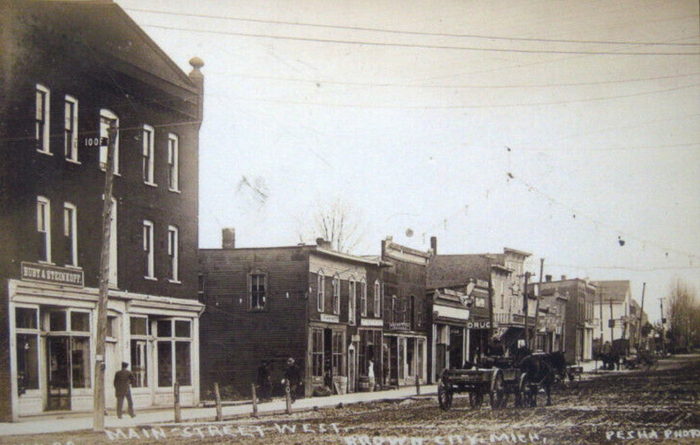 Brown City - Old Post Card Photo (newer photo)
